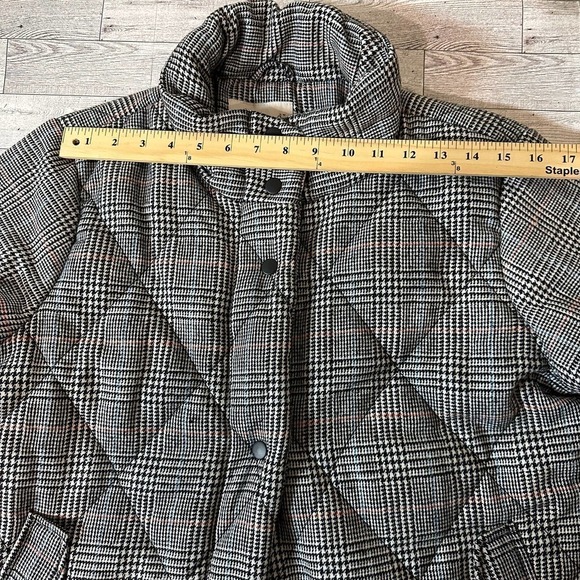 A New Day | Houndstooth Snap Button Jacket | Size: Large | Black & White - Picture 8 of 10
